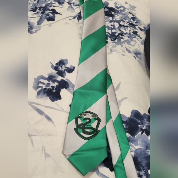 Harry Potter Tie - Picture 1 of 1